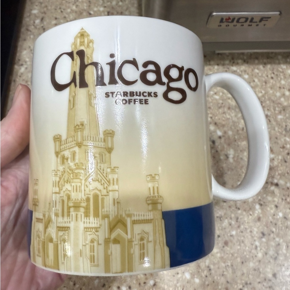 Starbucks Chicago Collector’s Series Mug. 2009.